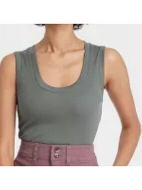 NWT  3 Women  Universal Thread Slim Fit Tank Top Size XL Color Grey